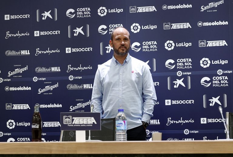 Málaga C.F. sparkar sin tränare