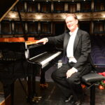 Helge Antoni - Konsertpianisten som tar musiken till en annan nivå