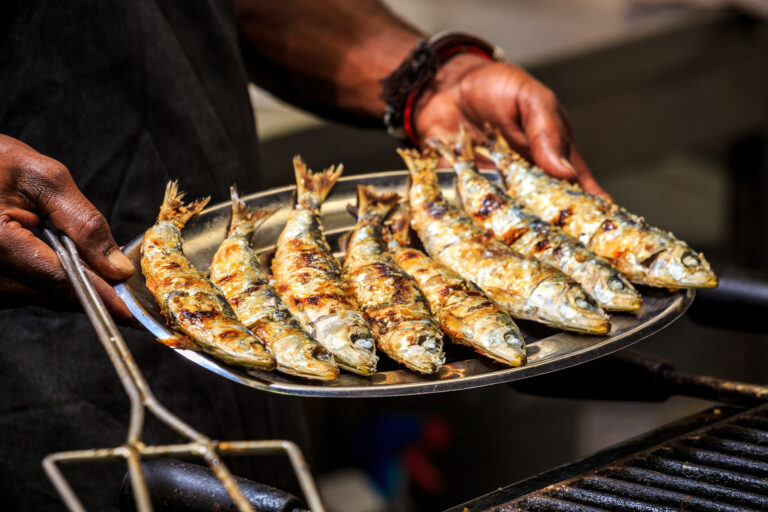 La Cala de Mijas bjuder på 700 kg grillade sardiner