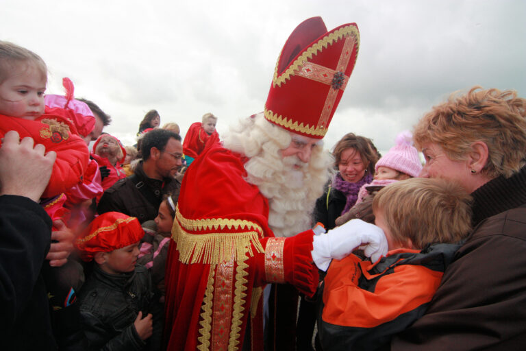 Stor fest när San Nicolás kommer till Estepona