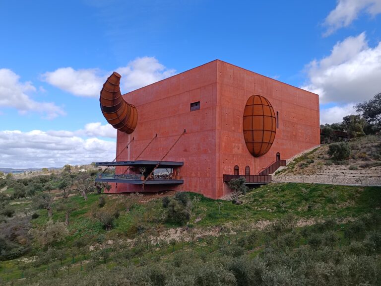 LA Almazara - Världens första designer-olivoljefabrik