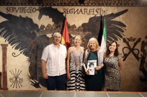 Laura Chaplin ställer ut i Marbella