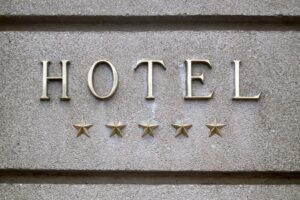 60 nya femstjärniga hotell år 2028