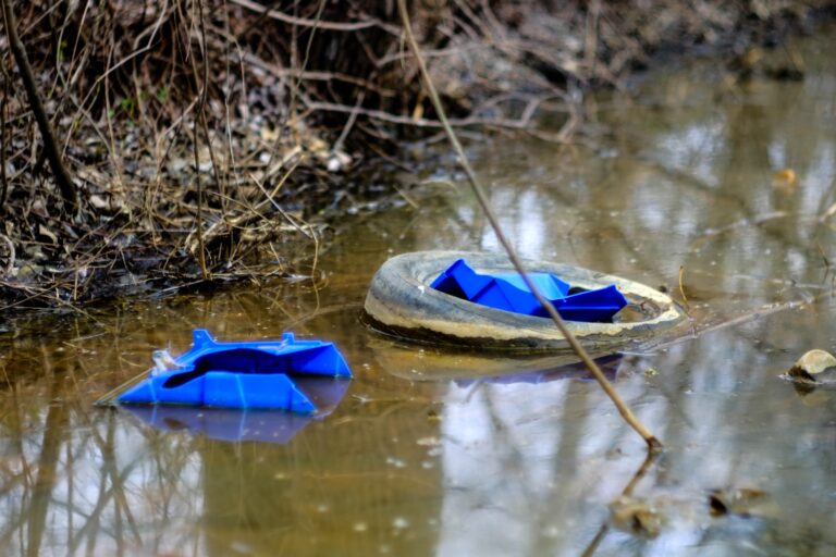 209 floder ska rengöras från avfall