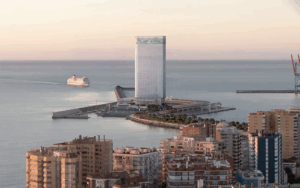 Så kommer Málagas 144 meter höga torn i hamnen att se ut