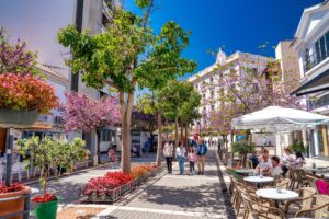 Plaza Cristóbal Colón i Estepona ska renoveras