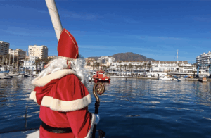 San Nicolás besöker Esteponas småbåtshamn