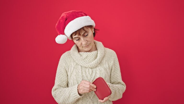 Jul utan arbetslöshetsersättning för 50 000 arbetslösa