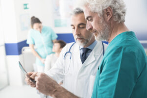 Läkare drabbas av matförgiftning i sjukhusmatsal